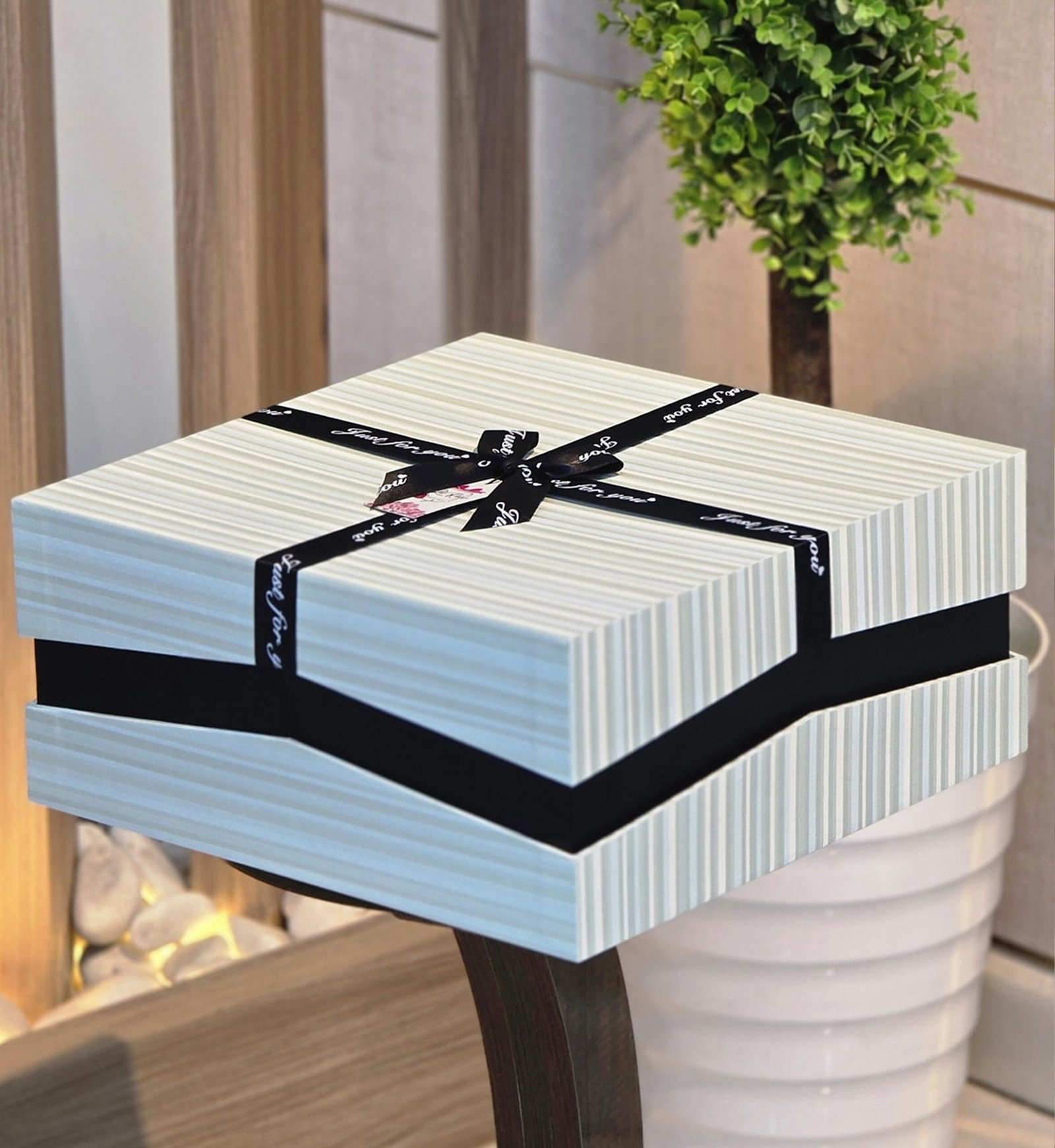 عــلب خـاصة